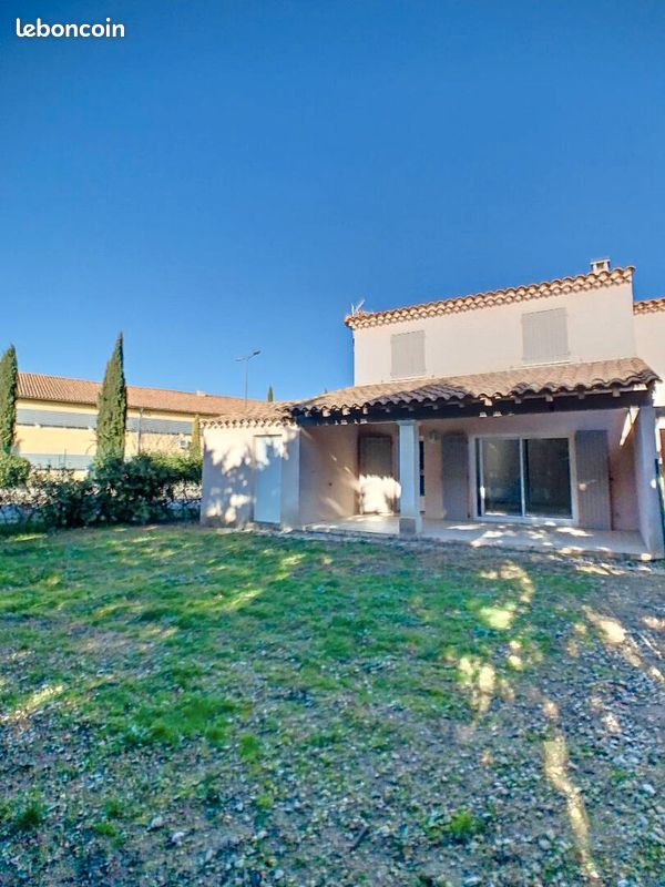 Maison 3 pièces 69 m² · à Cabrières-d'Avignon · 69 m² · 997 €/mois