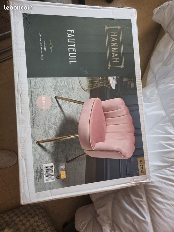 Fauteuil rose (image 2)