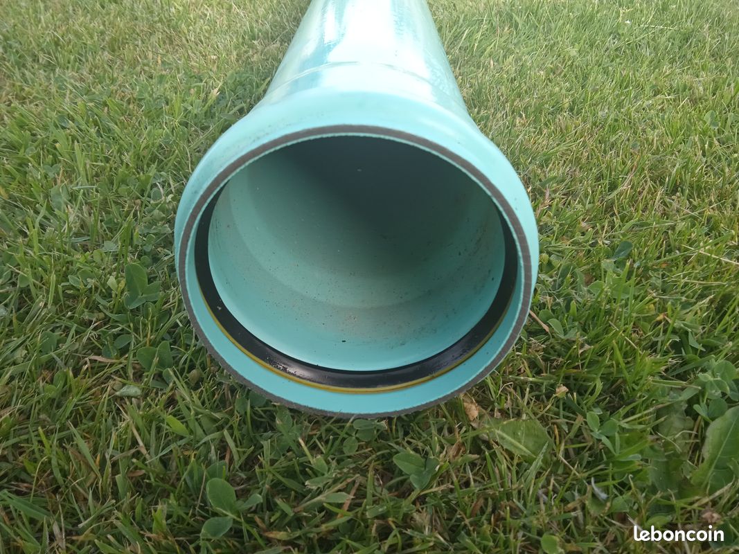 Tuyau PVC diamètre 100mm (image 1)