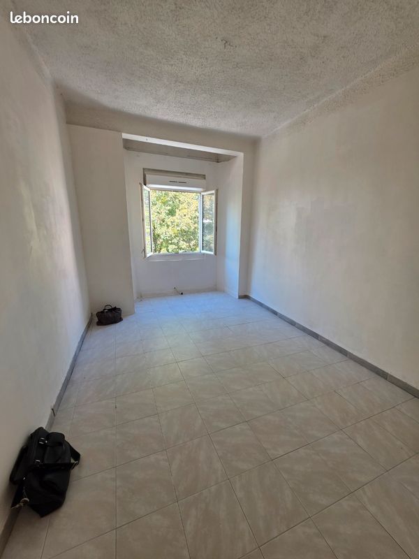 Appartement 1 pièce 23 m² · à Marseille · 23 m² · 85 000 €
