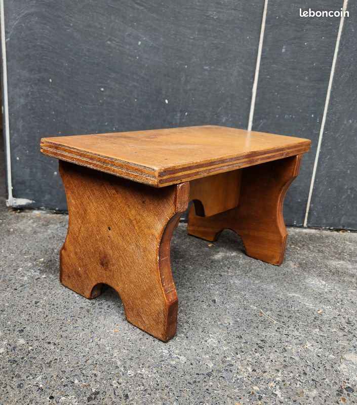 Lot 2 prie dieu enfant + tabouret (image 7)