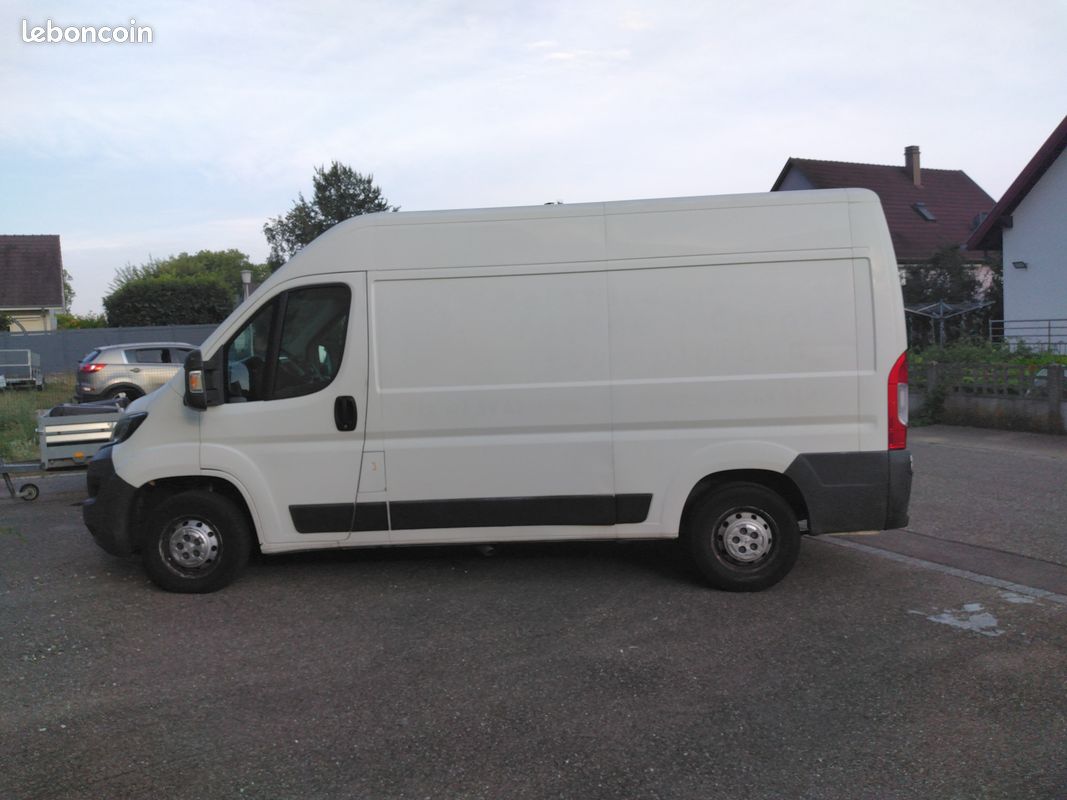 PEUGEOT BOXER 2.0 Blue HDI 130cv (image 3)
