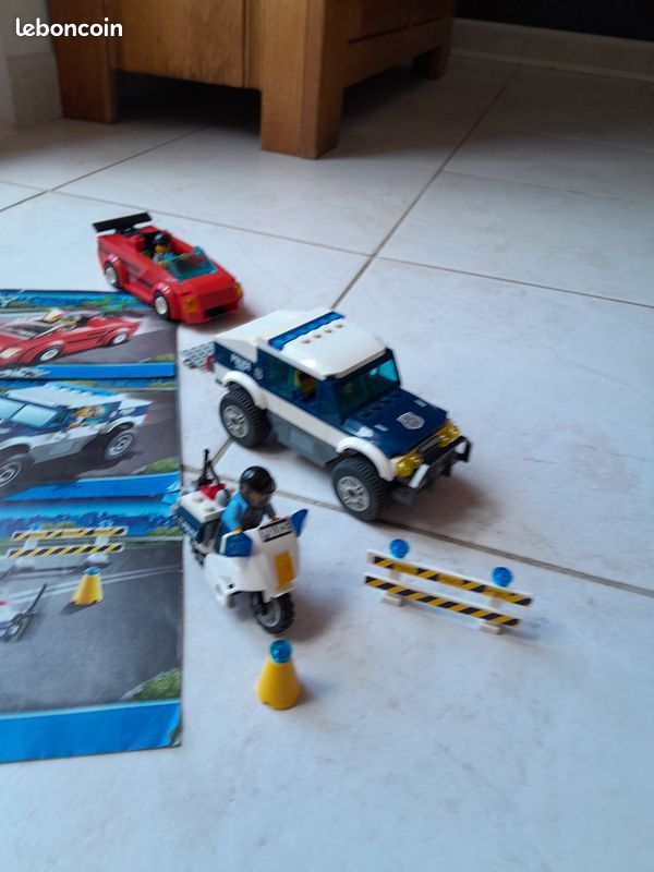 Ensemble police lego city (image 1)