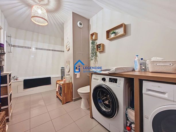 Appartement a vendre  - 4 pièce(s) - 87.4 m2 - Surfyn