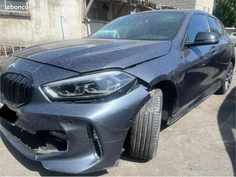 BMW série 1 accidenté (image 2)