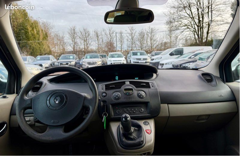 Renault scenic 1.5l dci 100cv 163.000kms 09/2004 finition dynamique clim automatique fermeture centralisée (image 9)