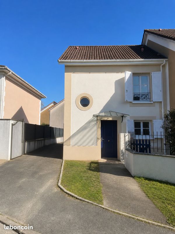 Maison 3 pièces 69 m² · à Pau · 69 m² · 1 000 €/mois