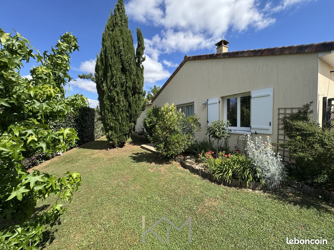 Maison 4 pièces 105 m² · à Fontaine-le-Comte · 105 m² · 249 100 €