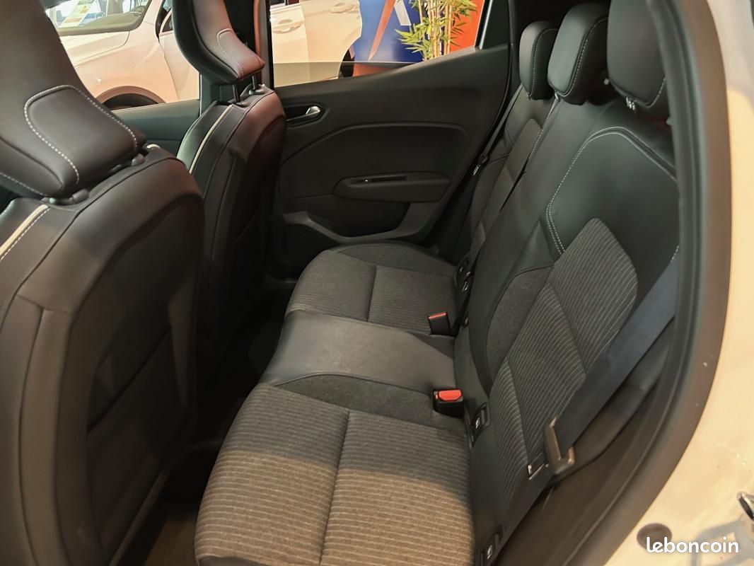 Renault Clio V 1.0 TCE 90 CH INTENS (image 27)