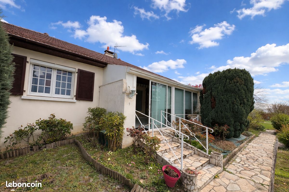 Maison 6 pièces 102 m² · à La Talaudière · 102 m² · 310 000 €