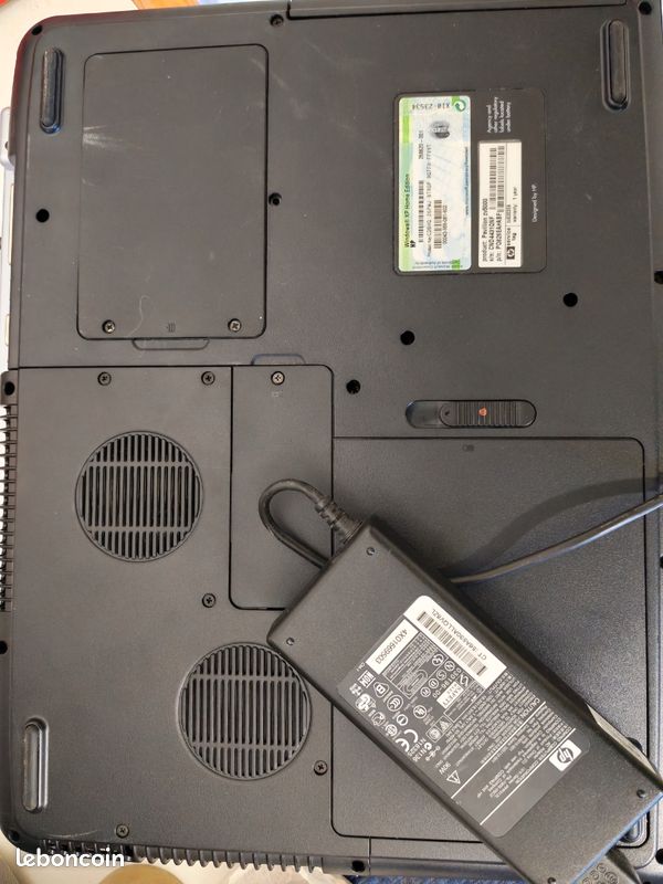 Ordinateur Portable HP Pour Pièces – Carte Mère Incluse, Défectueux