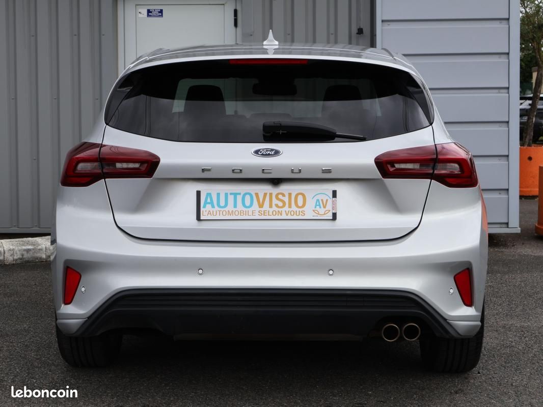 Ford Focus 1.0 EcoBoost 155 S&S mHEV Powershift ST-Line X (image 5)