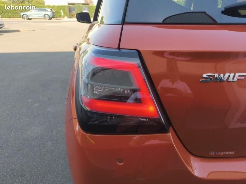 Suzuki Swift 1.2 Hybrid 83ch Privilège (image 39)