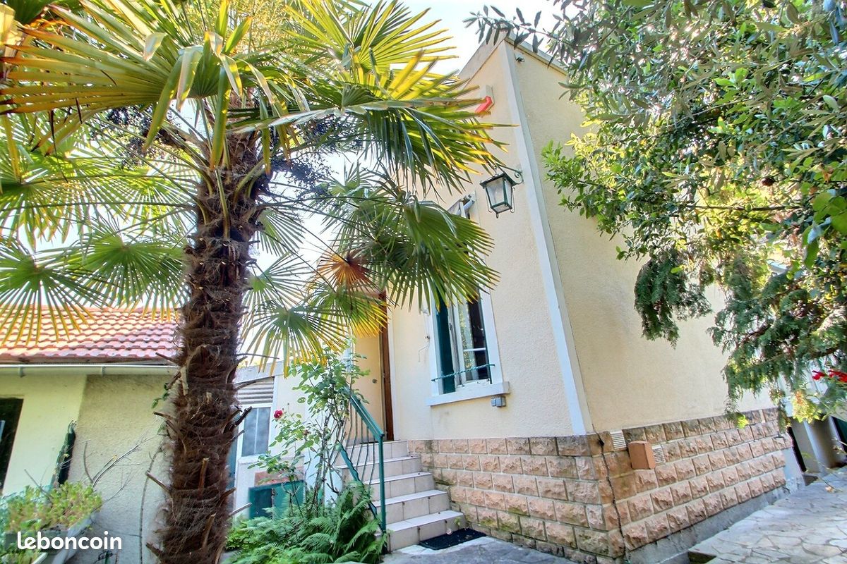 Maison 2 pièces 52 m² · à Nanterre · 52 m² · 270 000 €