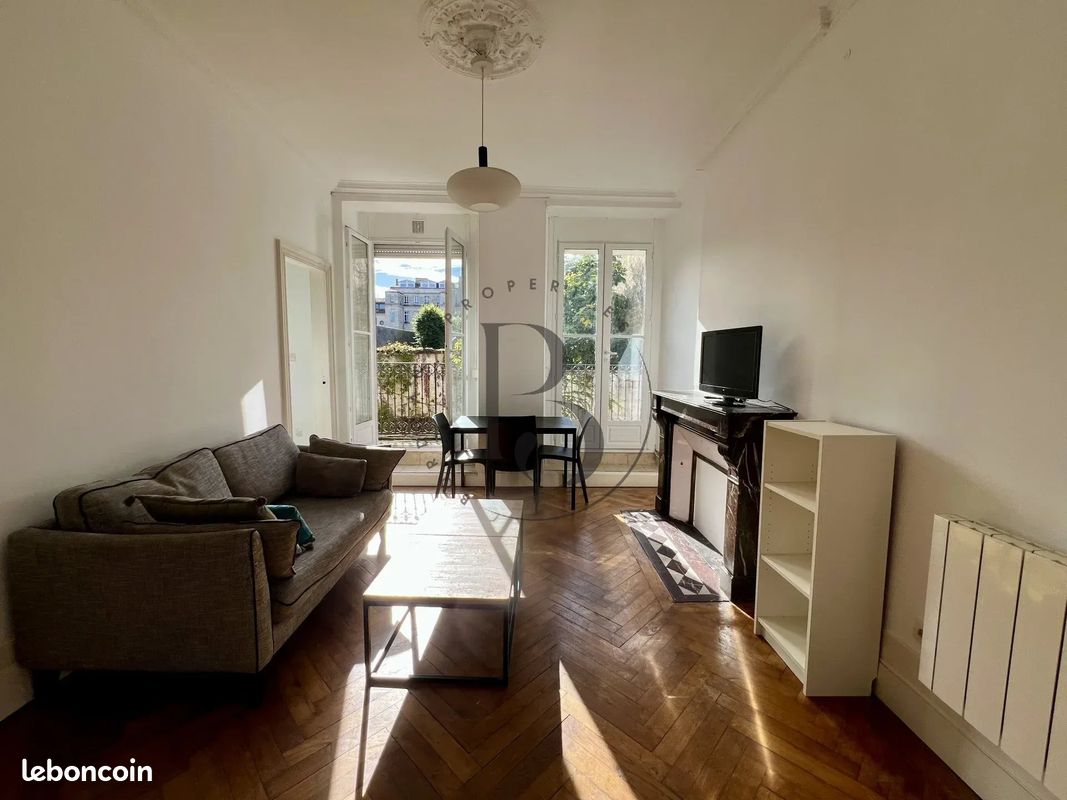 Appartement 2 pièces 38 m² · à Bordeaux · 38 m² · 995 €/mois