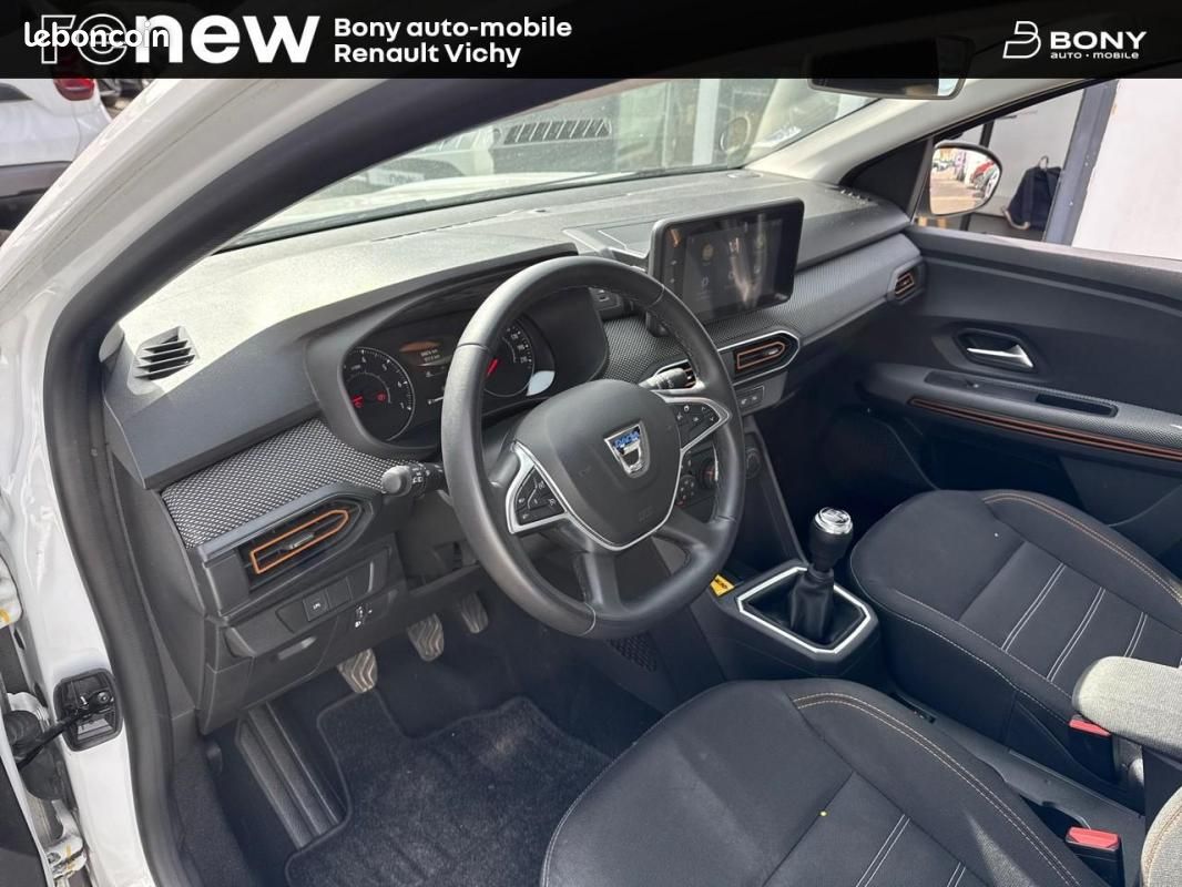 Dacia Sandero ECO-G 100 - 22 Stepway Confort (image 13)