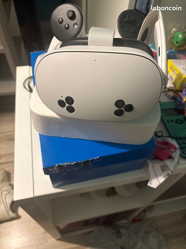 Manette Droite Meta Quest 3 VR - S2Y - Blanche - Occasion