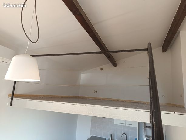Loue appartement style loft
