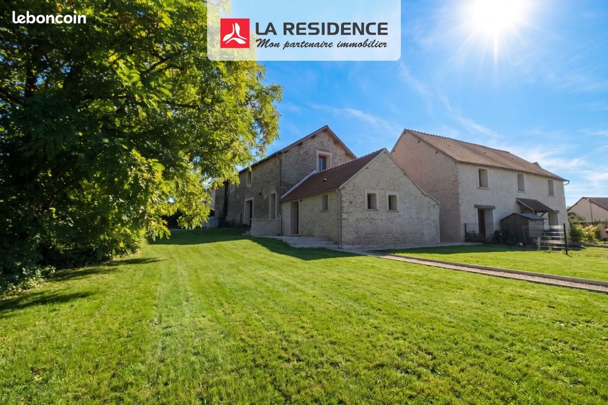 Maison 6 pièces 131 m² · à Saint-Lubin-de-la-Haye · 131 m² · 1 650 €/mois