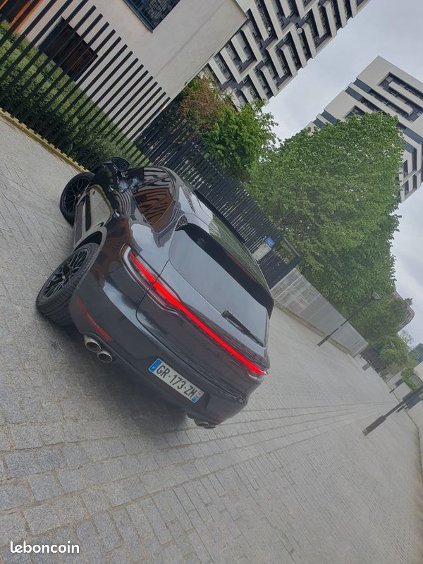 Porshe macan s (image 2)
