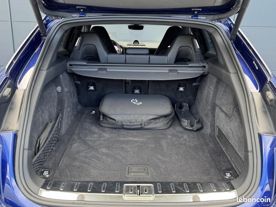 Porsche Panamera 4 SPORT TURISMO 2.9 V6 462 ch E-Hybrid Platinum Edition / Immat France Superbe Etat (image 18)