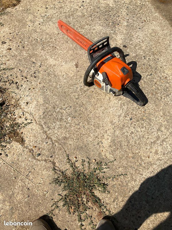 Stihl ms 221 (image 1)