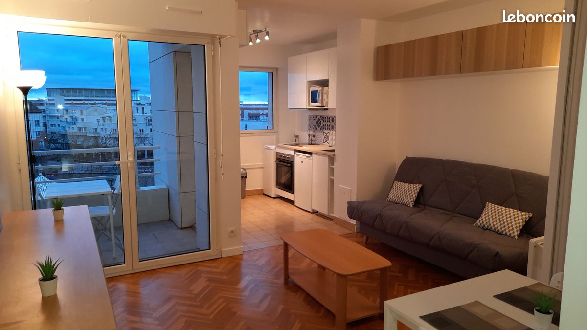 Appartement 1 pièce 26 m² · à Montigny-le-Bretonneux · 26 m² · 780 €/mois