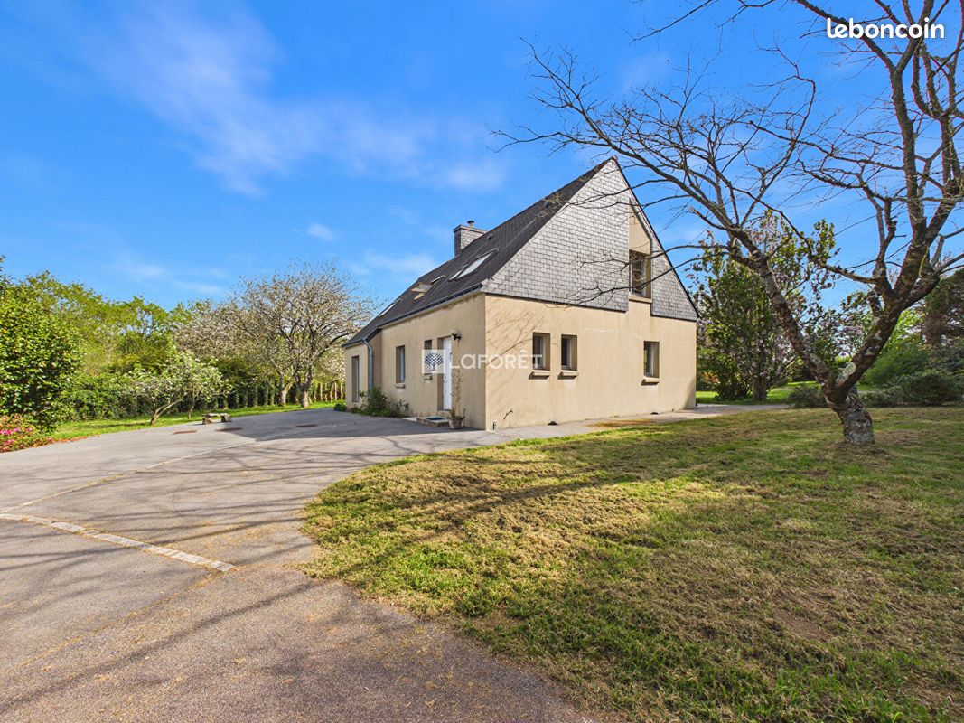 Maison 6 pièces 135 m² · à Scaër · 135 m² · 241 500 €