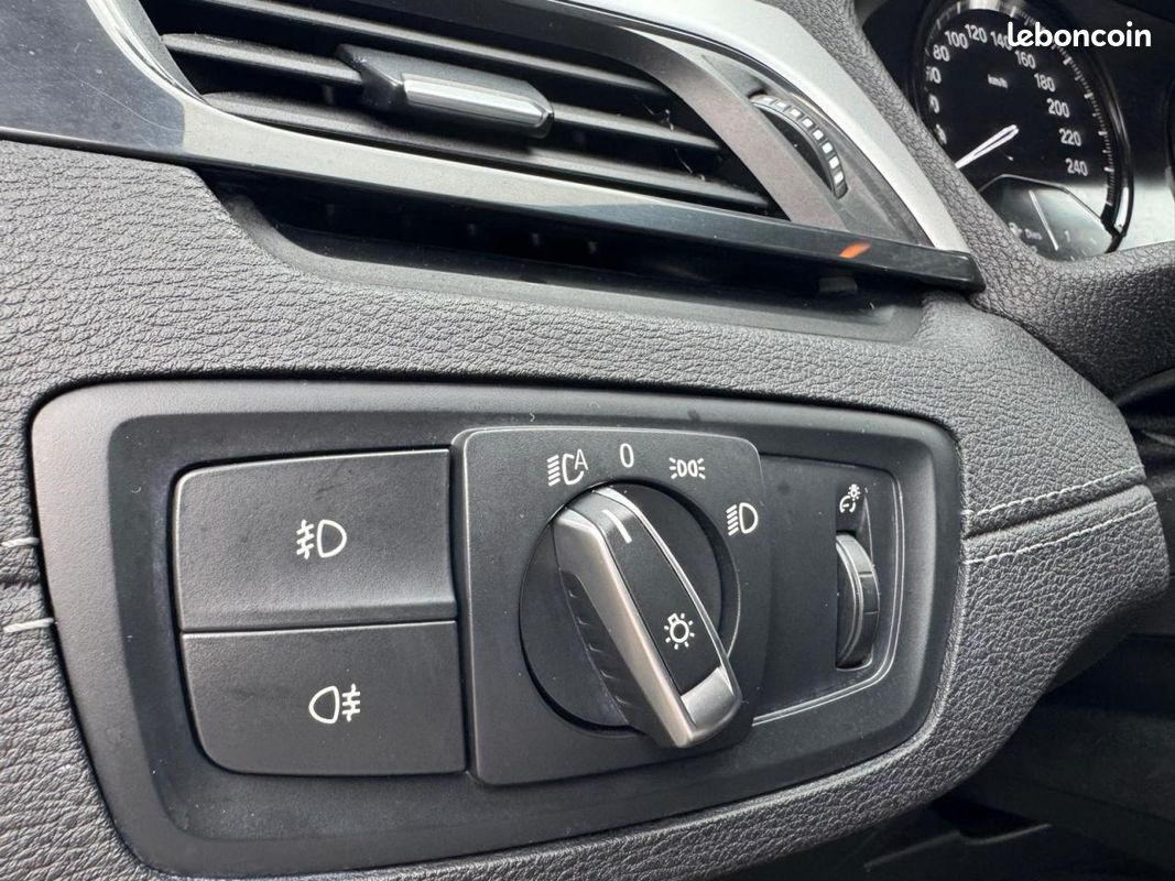 BMW X2 sDrive 18d BVA 150ch Finition Lounge (image 22)