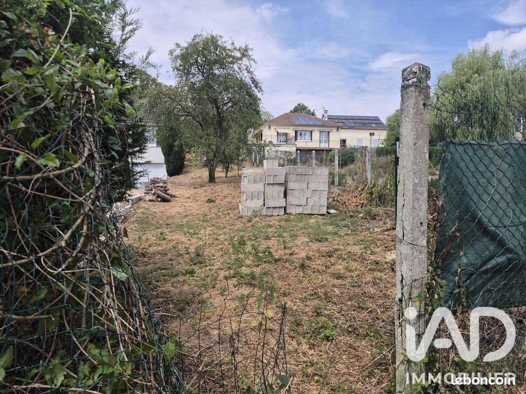 Terrain 608 m² · à La Ferté-sous-Jouarre · 608 m² · 60 000 €