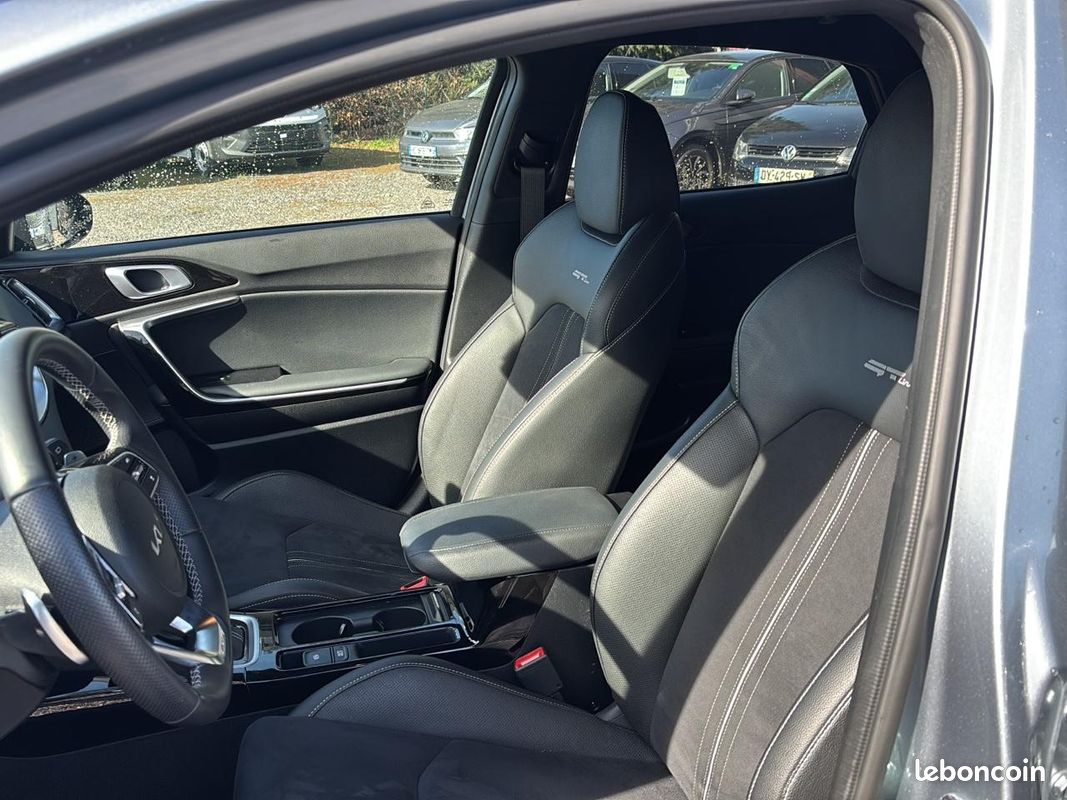KIA XCEED 1.5 t-gdi 140 gt-line premium dct7 (image 12)