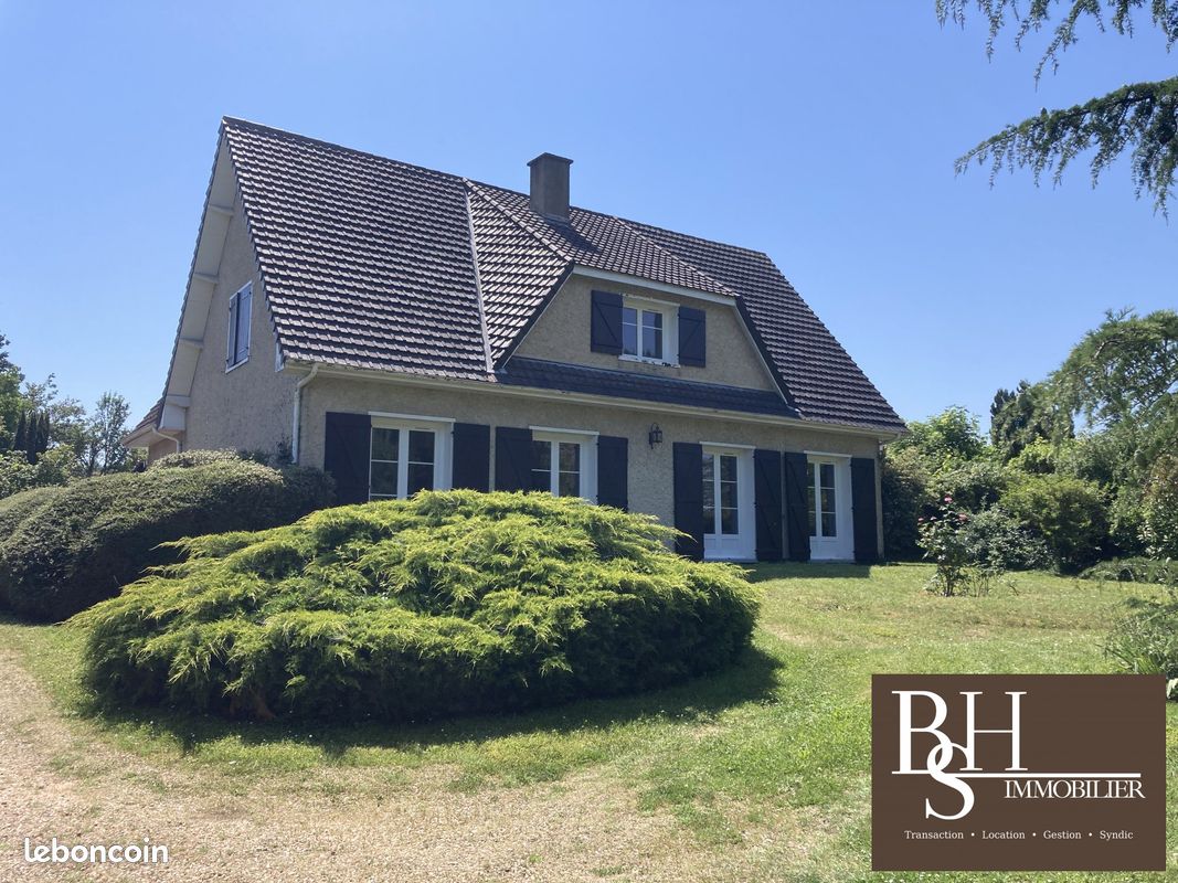 Maison 7 pièces 165 m² · à Dissay · 165 m² · 250 000 €