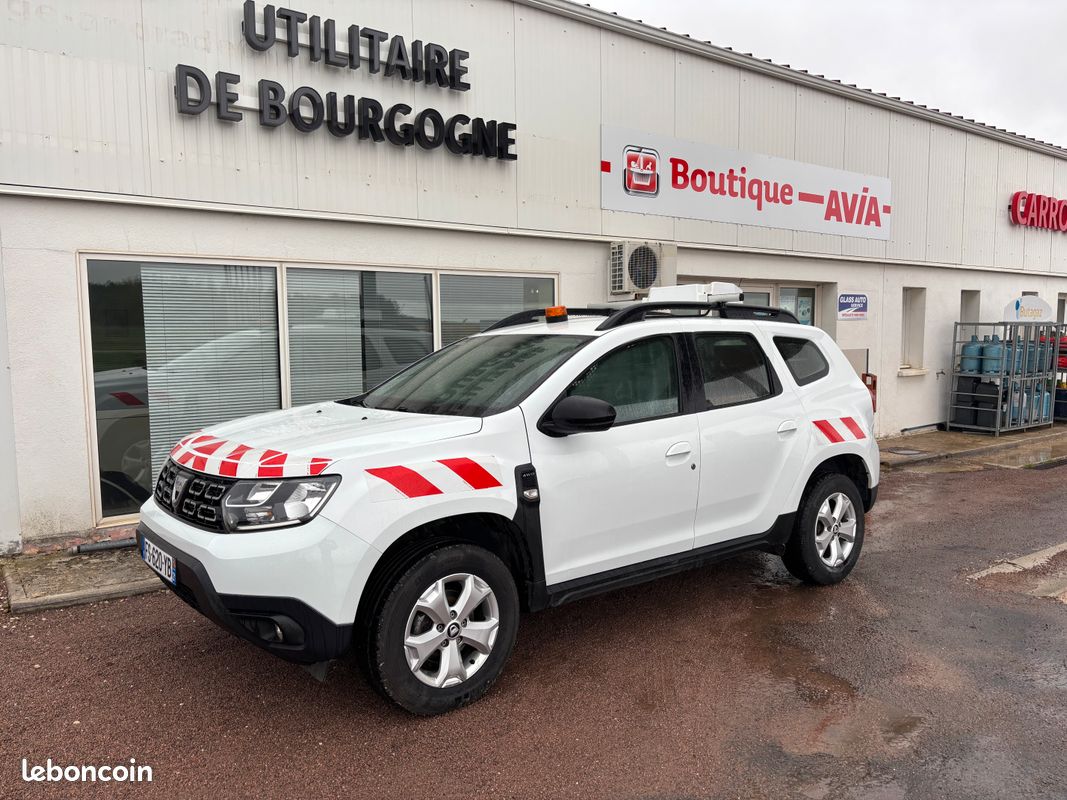 DACIA DUSTER 4X4 SOCIETE Blue DCI 115 CV Confort (image 1)