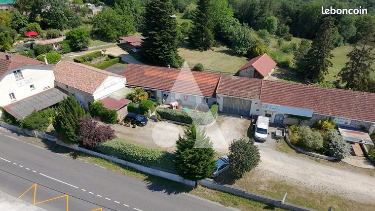 Maison 14 pièces 418 m²