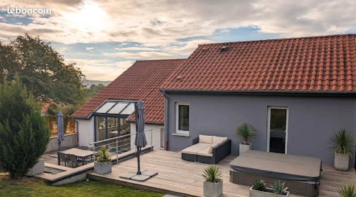Maison 7 pièces 180 m² · à Aube · 180 m² · 450 000 €