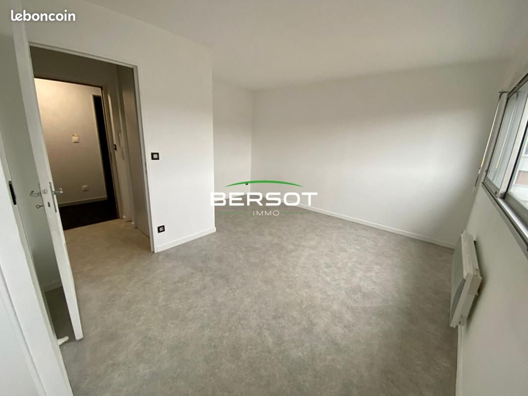 Appartement 1 pièce 25 m² · à Besançon · 25 m² · 470 €