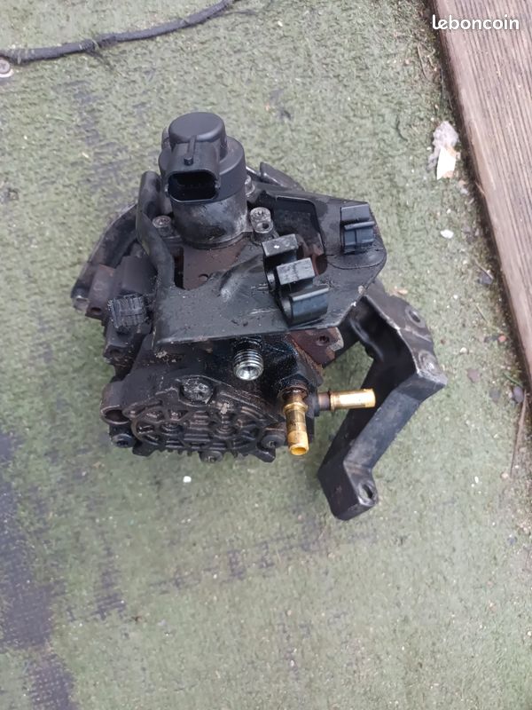 Pompe D’injection 0445010102 9683703780 1.6 hdi Bosch Citroen Peugeot 0928400607 (image 3)