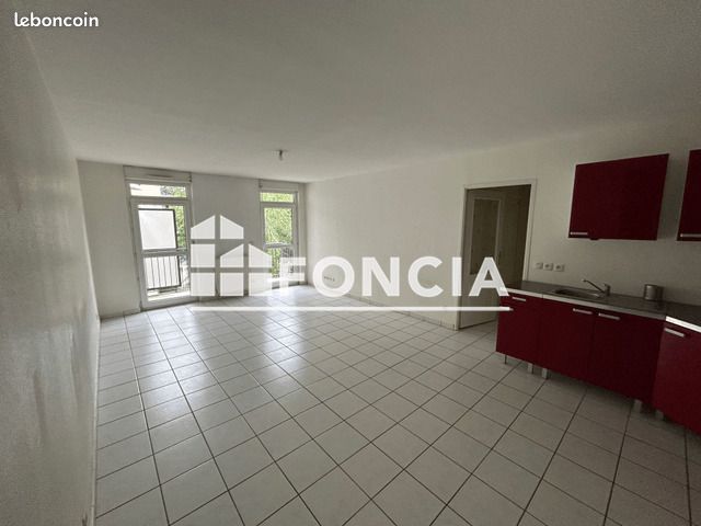 Appartement 3 pièces 62 m² · à Grenoble · 62 m² · 831 €
