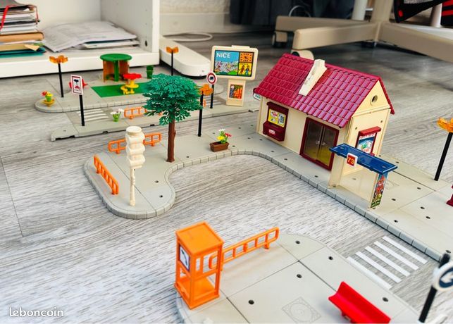 Gros lot personnages Accessoires Majokit Vintage Majorette Delivery Worldwide