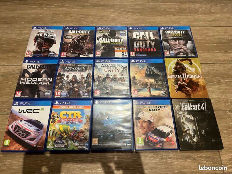 Console PS4 slim blanche + 15 jeux (image 2)