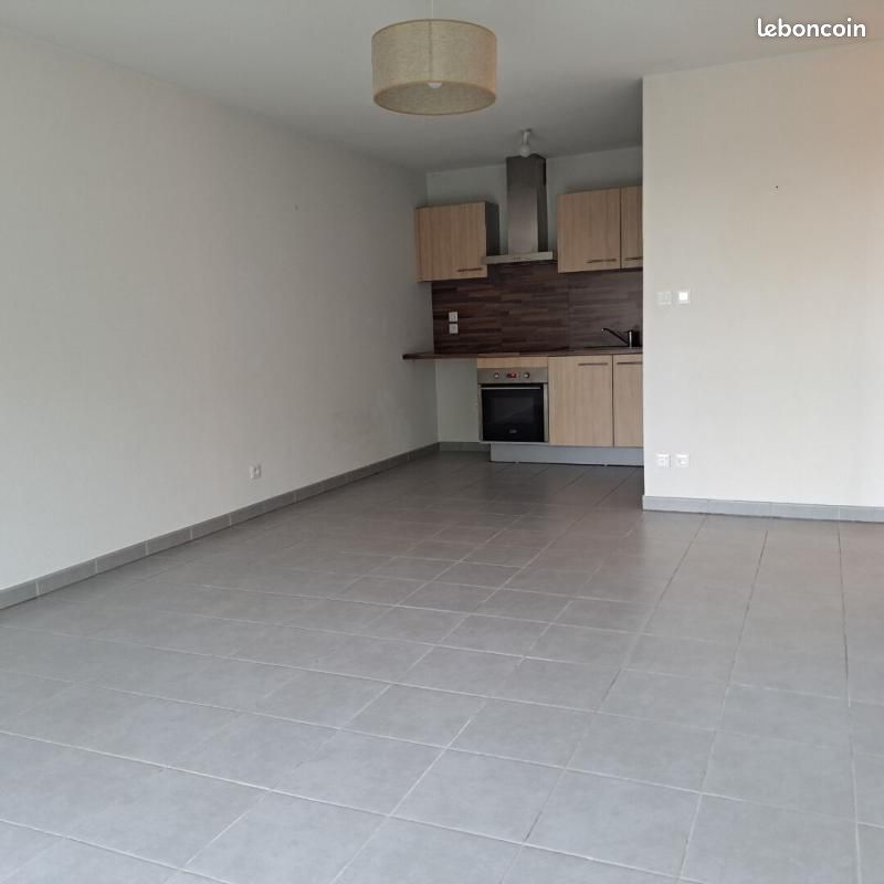 Appartement 2 pièces 45 m² · à Seilh · 45 m² · 675 €/mois