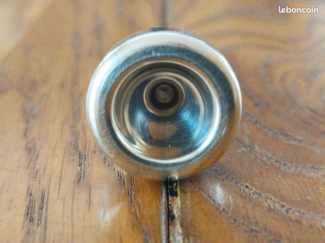 Embouchure Cornet à Piston Vincent Bach 1 1/2 B (image 6)