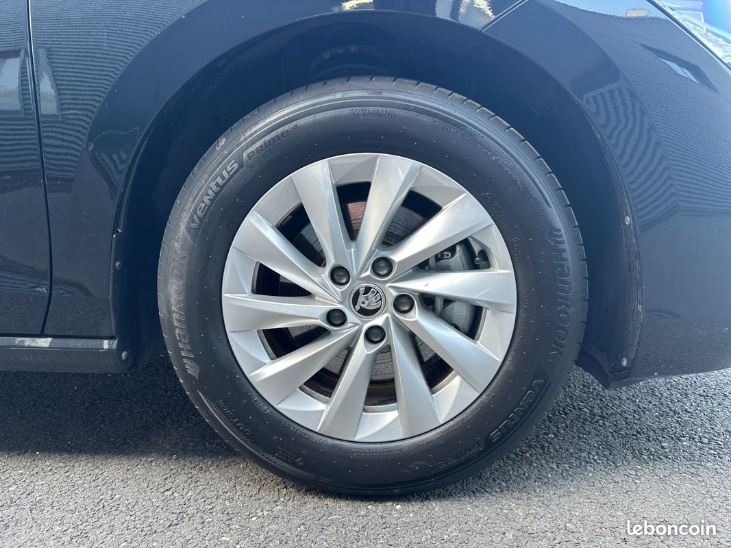 SKODA Superb Berline 1.5 TSI mHEV 150 ch ACT DSG7 Selection (image 16)