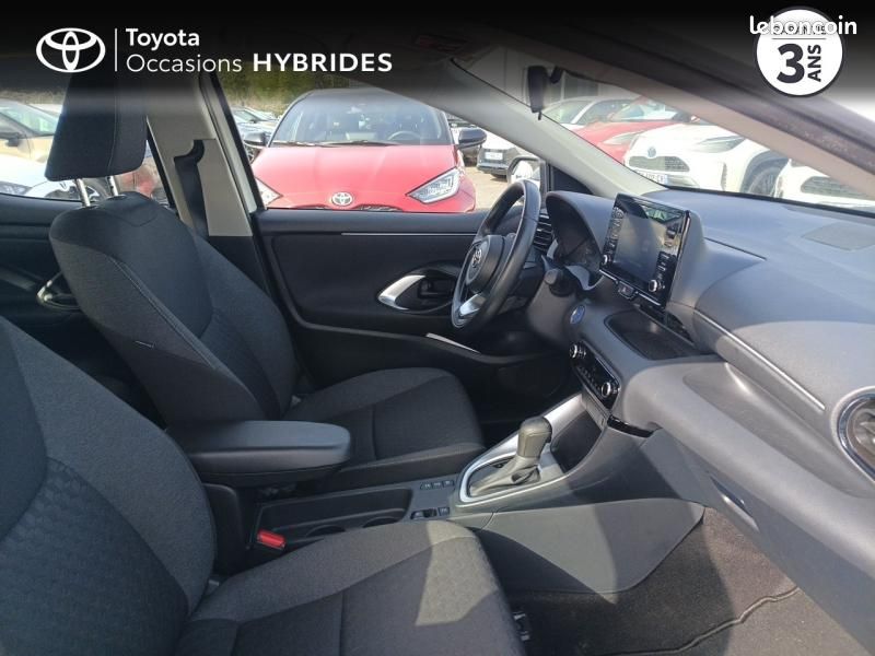 Toyota Yaris 116h Dynamic 5p MY22 (image 6)