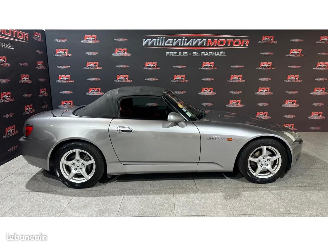 HONDA S2000 2.0 i-VTEC - 241 ch - Cabriolet - Standard - Garantie 6 mois (image 4)
