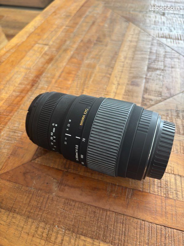 Objectif Sigma 70-300mm f/4-5.6 DG Macro – Monture Canon E (image 2)