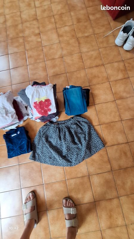 Lot de 31 vêtements été automne filles Taille 12 ans (image 5)