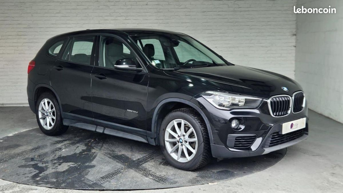 BMW X1 F48 sDrive 16d 116 ch Lounge (image 4)