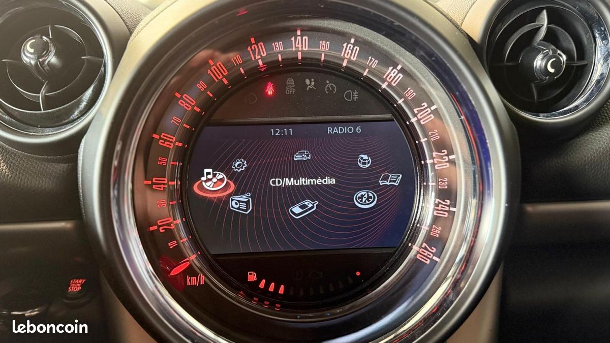 MINI COUNTRYMAN COOPER D Chili 1.6 D 112 CV - GARANTIE 6 MOIS (image 11)