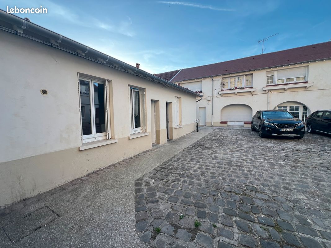 Appartement 1 pièce 18 m² · à Melun · 18 m² · 79 500 €